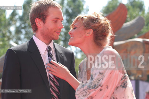 02_9_06 - 63 VENICE FILM FESTIVAL - RED CARPET OF THE FILM THE HOTTEST STATE - THE ACTOR MARK WEBBER WITH HIS GIRLFRIEND @ Graziano Arici/Rosebud2