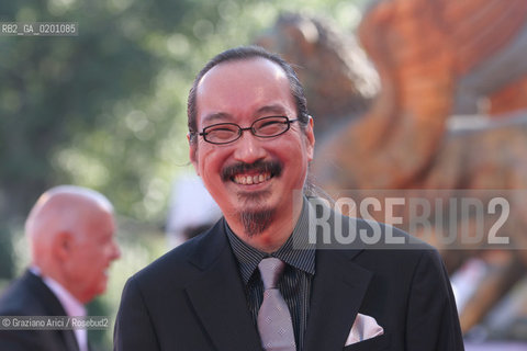 02_9_06 - 63 VENICE FILM FESTIVAL - RED CARPET OF THE FILM PAPRIKA - THE DIRECTOR KON SATOSHI @ Graziano Arici/Rosebud2