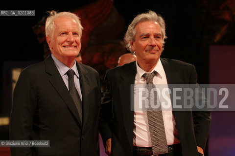 02_9_06 - 63 VENICE FILM FESTIVAL - RED CARPET OF THE FILM PRIVATE FEARS IN PUBLIC SPACES - RIGHT TO LEFT: THE ACTORS PIERRE ARDITI, ANDRE` DUSSOLIER @ Graziano Arici/Rosebud2