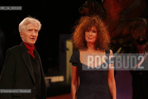 02_9_06 - 63 VENICE FILM FESTIVAL - RED CARPET OF THE FILM PRIVATE FEARS IN PUBLIC SPACES - THE DIRECTOR ALAIN RESNAIS WITH THE ACTRESS SABINE AZEMA @ Graziano Arici/Rosebud2