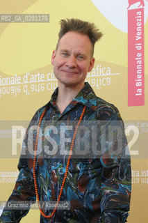 04_9_06 - 63 VENICE FILM FESTIVAL - FILM HEI YANQUAN - THE ARTISTIC DIRECTOR PETER SELLARS