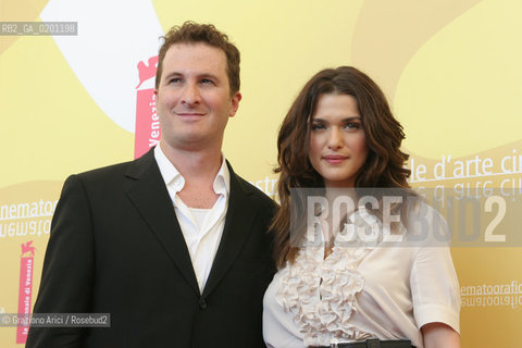 04_9_06 - 63 VENICE FILM FESTIVAL - FILM THE FOUNTAIN - THE DIRECTOR DARREN ARONOFSKY AND THE ACTRESS RACHEL WEISZ