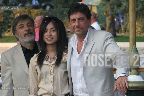 04_9_06 - 63 VENICE FILM FESTIVAL - ARRIVAL OF THE DIRECTOR GIANNI AMELIO WITH THE ACTORS TAI LING AND SERGIO CASTELLITTO ©Graziano Arici/Rosebud2