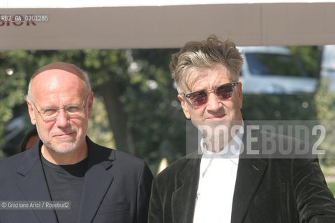 05_9_06 - 63 VENICE FILM FESTIVAL - THE ARRIVAL OF THE DIRECTOR DAVID LYNCH, WITH THE DIRECTOR OF THE FESTIVAL MARCO MULLER  ©Graziano Arici/Rosebud2