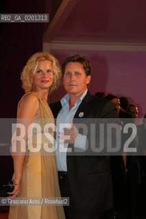 05_9_06 - 63 VENICE FILM FESTIVAL - FILM BOBBY - THE DIRECTOR EMILIO ESTEVEZ WITH HIS WIFE SONIA  ©Graziano Arici/Rosebud2