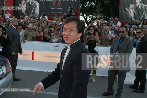 09_9_06 - 63 VENICE FILM FESTIVAL - RED CARPET OFFICIAL AWARDS - THE ACTOR JACKIE CHAIN ©Graziano Arici/Rosebud2