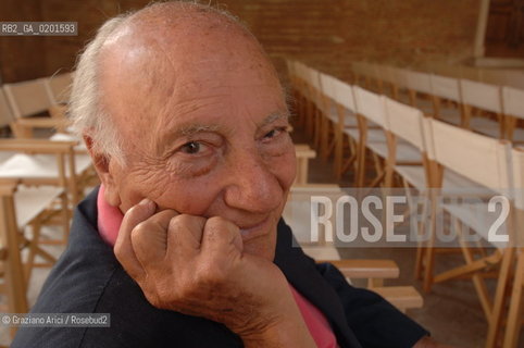 PORDENONE 23/09/06 - THE WRITER  RAFFAELE LA CAPRIA @ Graziano Arici/Rosebud2 LETTERATURA