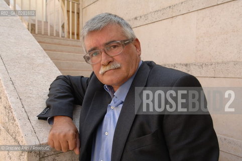 PORDENONE 23/09/06 - THE WRITER, POET AND LITERATURE HISTORIAN  MARCO SANTAGATA @ Graziano Arici/Rosebud2 LETTERATURA