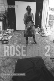 IL PITTORE EMILIO VEDOVA NEL SUO STUDIO - VENEZIA - 1979 - ©Graziano Arici/Rosebud2 / ARTE