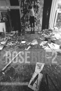 IL PITTORE EMILIO VEDOVA NEL SUO STUDIO - VENEZIA - 1979 - ©Graziano Arici/Rosebud2 / ARTE