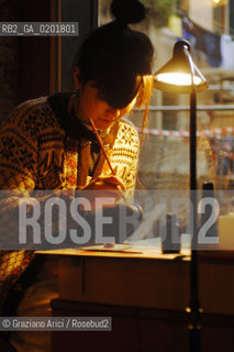 VENEZIA 6/2/07 LABORATORIO DI CALZATURIFICIO ARTIGIANALE DI GABRIELE GMEINER ©Graziano Arici/Rosebud2 SCARPA CALZOLAIO