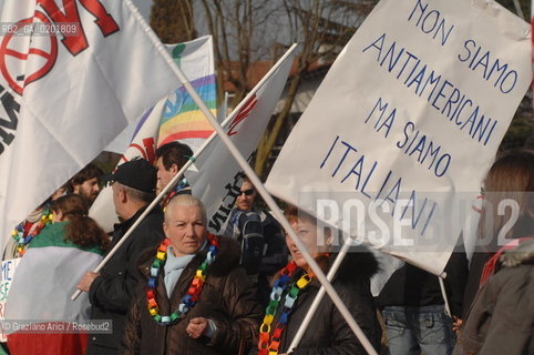 VICENZA 17/2/07 GREAT DEMONSTRATION AGAINST THE NEW US AIR FORCE MILITARY BASE AT DAL MOLIN AIRPORT ©Graziano Arici/Rosebud2 MANIFESTAZIONE PACE DIMOSTRAZIONE
