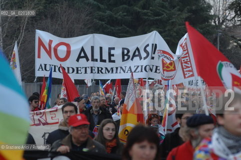VICENZA 17/2/07 GREAT DEMONSTRATION AGAINST THE NEW US AIR FORCE MILITARY BASE AT DAL MOLIN AIRPORT ©Graziano Arici/Rosebud2 MANIFESTAZIONE PACE DIMOSTRAZIONE