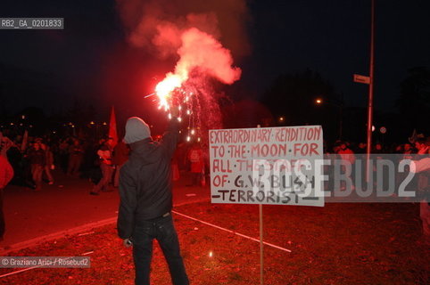 VICENZA 17/2/07 GREAT DEMONSTRATION AGAINST THE NEW US AIR FORCE MILITARY BASE AT DAL MOLIN AIRPORT ©Graziano Arici/Rosebud2 MANIFESTAZIONE PACE DIMOSTRAZIONE