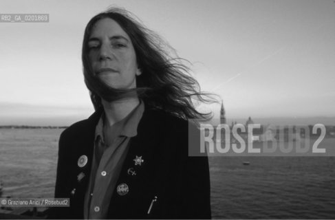 Nome: .SMITH PATTI.Descrizione: .MUSICA ROCK CANTANTE LETTERATURA POETESSA / A VENEZIA.ROCK MUSIC SINGER LITERATURE POETESS / IN VENICE.Credit: .Graziano Arici/Rosebud2/.Costo: .A.Nazione: .USA.Città: .VENEZIA.VENICE.Data: .1999.