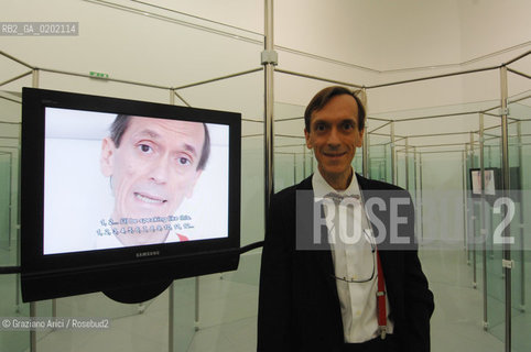 VENICE 04//6/07 - THE 52sd VENICE ART EXPOSITION : BELGIUM - Palais des Glaces et de la Découverte BY THE ARTIST Eric Duyckaerts  @ Graziano Arici/Rosebud2 ARTE ARTISTI BIENNALE