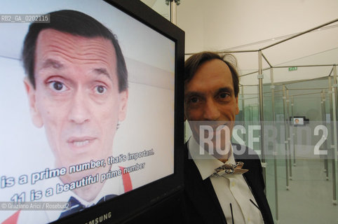 VENICE 04//6/07 - THE 52sd VENICE ART EXPOSITION : BELGIUM - Palais des Glaces et de la Découverte BY THE ARTIST Eric Duyckaerts  @ Graziano Arici/Rosebud2 ARTE ARTISTI BIENNALE