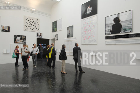 VENICE 04//6/07 - THE 52sd VENICE ART EXPOSITION : THINK WITH THE SENSES, FEEL WITH THE MIND : FRENCH PAVILLON - SOPHIE CALLES ROOM @ Graziano Arici/Rosebud2 ARTE ARTISTI BIENNALE