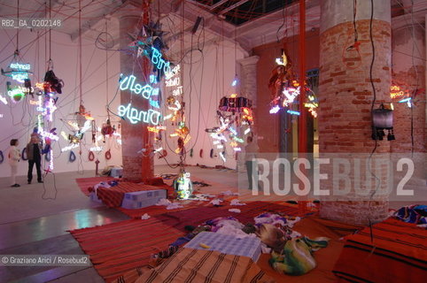 VENICE 04//6/07 - THE 52sd VENICE ART EXPOSITION : THINK WITH THE SENSES, FEEL WITH THE MIND - CORDERIE DELLARSENALE - JASON RHOADES  INSTALLATION    @ Graziano Arici/Rosebud2 ARTE ARTISTI BIENNALE