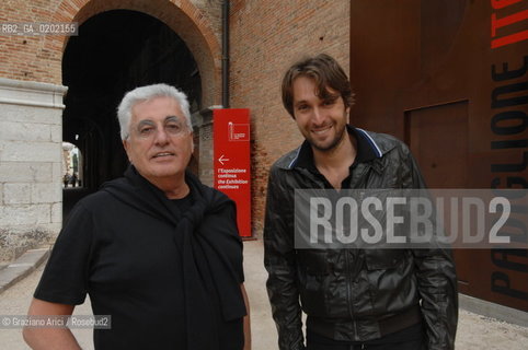 VENICE 04//6/07 - THE 52sd VENICE ART EXPOSITION : THINK WITH THE SENSES, FEEL WITH THE MIND - ARSENALE - THE ITALIAN PAVILLON - THE CRITIC GERMANO CELANT WITH THE ARTIST FRANCESCO VEZZOLI   @ Graziano Arici/Rosebud2 ARTE ARTISTI BIENNALE