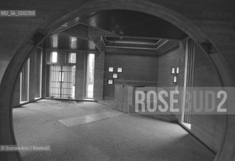 SAN VITO DALTIVOLE 1975 TOMBA FAMIGLIA BRION © ARCHIVIO Graziano Arici/Rosebud2  ARCHITETTURA CARLO SCARPA ARCHITETTO  NTERNI TOMBA SEPOLCRO BRION