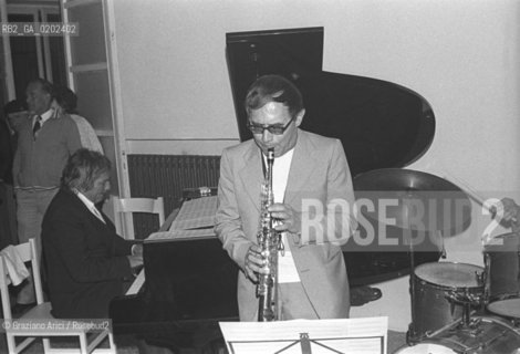 BELLUNO 1975 ORCHESTRA A VILLA FULCIS PER CONVEGNO © ARCHIVIO Graziano Arici/Rosebud2  MUSICA ORCHESTRA CONVEGNO VILLA FULCIS BELLUNO