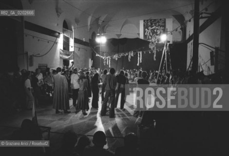 VENEZIA 1975 LA BIENNALE LABORATORIO INTERNAZIONALE © ARCHIVIO Graziano Arici/Rosebud2  MUSICA PAESI EXTRAEUROPEI FESTA CONFERENZA INCONTRO