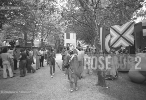 VENEZIA 1976 VERNICE DELLA BIENNALE AI GIARDINI © ARCHIVIO Graziano Arici/Rosebud2  BIENNALE INAUGURAZIONE VERNICE GIARDINI DI CASTELLO