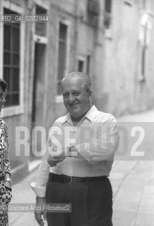 VENEZIA 1976 PRIMO PIANO DI MARIO BARATTO A VENEZIA © ARCHIVIO Graziano Arici/Rosebud2  PRESIDE MARIO BARATTO PRIMO PIANO VENEZIA CALLE