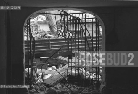 TARCENTO 1976 MACERIE DOPO IL TERREMOTO NEL FRIULI ©ARCHIVIO Graziano Arici/Rosebud2 TERREMOTO FRIULI VENEZIA GIULIA CATASTROFI AMBIENTALI CASE DISTRUTTE ROVINE MACERIE