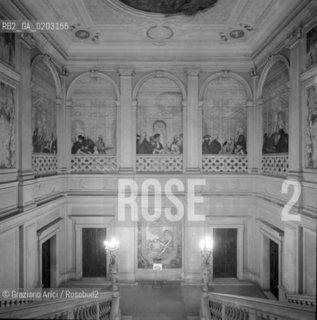 VENEZIA 1983 AFFRESCHI NELLINGRESSO DI PALAZZO GRASSI © ARCHIVIO Graziano Arici/Rosebud2  AFFRESCHI INGRESSO SCALINATA ENTRATA SALA MOSTRE PALAZZO GRASSI