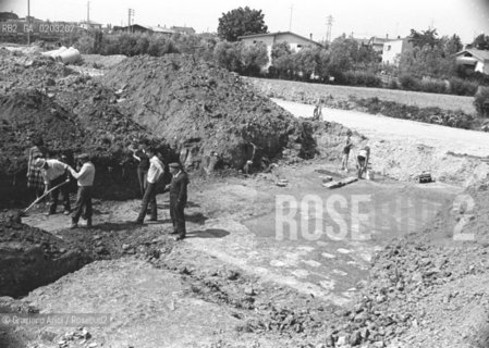 CONCORDIA 1977 SCAVI © ARCHIVIO Graziano Arici/Rosebud2  SCAVI CONCORDIA SAGITTARIA LAVORI RESTI ROVINE