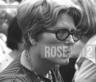 MESTRE 1977 PRIMO PIANO TINA MERLIN © ARCHIVIO Graziano Arici/Rosebud2  GIORNALISTA UNITA TINA MERLIN MANIFESTAZIONE DIRITTI DONNE ABORTO