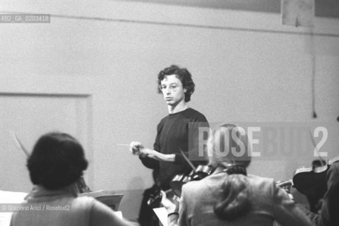 VENEZIA 1978 RICCARDO ABBADO ©ARCHIVIO Graziano Arici/Rosebud2 ORHESTRA DA CAMERA VENEZIA DIRETTORE ORCHESTRA RICCARDO ABBADO