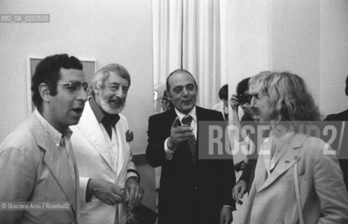 VENEZIA 1979  STORICO FRITZ GRUBER COL VICESINDACO GIANNI PELLICANI E MARIA TERESA RUBIN ©ARCHIVIO Graziano Arici/Rosebud2 INAUGURAZIONE MOSTRA VENEZIA 79 LA FOTOGRAFIA ASSESSORATO ALLA CULTURA
