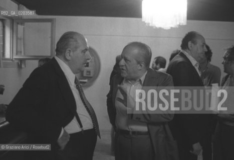 VENEZI A1979 PRESIDE MARIO BARATTO E PAOLO GRASSI © ARCHIVIO Graziano Arici/Rosebud2  CONFERENZA STAMPA AL GOLDONI TEATRO PAOLO GRASSI MOSTRA VENEZIA 79 LA FOTOGRAFIA