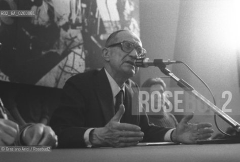 VENEZIA 1980 PRIMO PIANO GIULIO CARLO ARGAN © ARCHIVIO Graziano Arici/Rosebud2  CONFERENZA INCONTRO STORICO DELLARTE CRITICO ARGAN