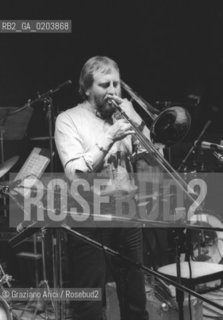 MESTRE 1980 MANIFESTAZIONE MESTRE JAZZ 80 JAZZISTA PAUL RUTHERFORD  © ARCHIVIO Graziano Arici/Rosebud2  MUSICA CONVERSACTIONS