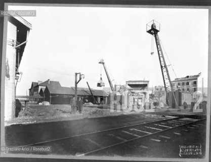 VENEZIA 1980 ARCHIVIO STORICO EX FABBRICHE © ARCHIVIO Graziano Arici/Rosebud2  ARCHEOLOGIA INDUSTRIALE FERROVIA VENEZIA