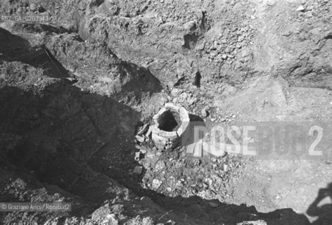 CONCORDIA 1977 SCAVI © ARCHIVIO Graziano Arici/Rosebud2  SCAVI CONCORDIA SAGITTARIA LAVORI RESTI ROVINE