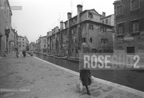 VENEZIA 1978 CASA DEI SETTE CAMINI © ARCHIVIO Graziano Arici/Rosebud2  CASA DEI SETTE CAMINI SANTA MARTA FONDAMENTA