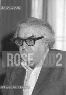 VENEZIA 1979 PRIMO PIANO CORNELL CAPA © ARCHIVIO Graziano Arici/Rosebud2  VENEZIA 79 LA FOTOGRAFIA CONFERENZA STAMPA ASSESSORATO CULTURA COLLABORAZIONE INTERNATIONAL CENTER OF PHOTOGRAPHY DIRETTORE CORNELL CAPA FOTOGRAFO