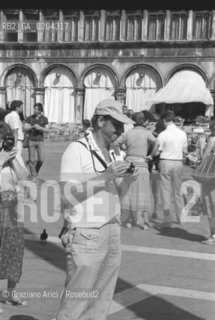 VENEZIA 1979 FOTOGRAFO LEE FRIEDLANDER © ARCHIVIO Graziano Arici/Rosebud2  MOSTRA VENEZIA79 LA FOTOGRAFIA WORKS SHOPS PIAZZA SAN MARCO