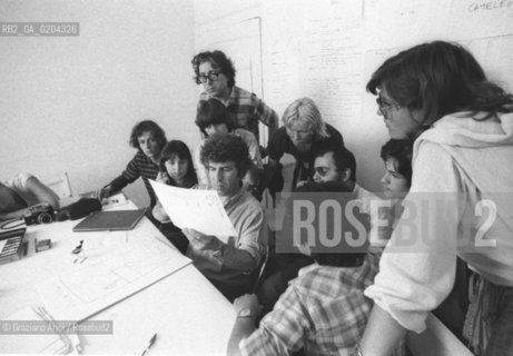 VENEZIA 1979 FOTOGRAFO GUY LE QUERREC © ARCHIVIO Graziano Arici/Rosebud2  LABORATORIO DI LAVORO MOSTRA VENEZIA 79 LA FOTOGRAFIA WORKS SHOPS PALAZZO FORTUNY