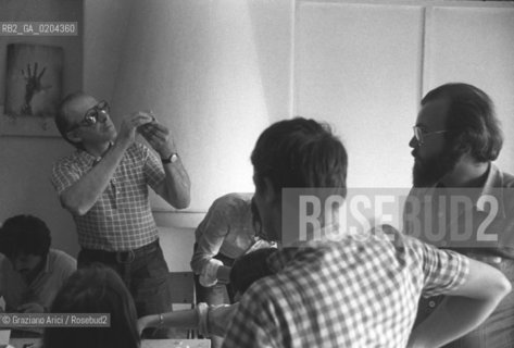 VENEZIA 1979 WORKS SHOPS CON IL FOTOGRAFO NINO MIGLIORI  © ARCHIVIO Graziano Arici/Rosebud2  MOSTRA VENEZIA 79 LA FOTOGRAFIA PALAZZO FORTUNY