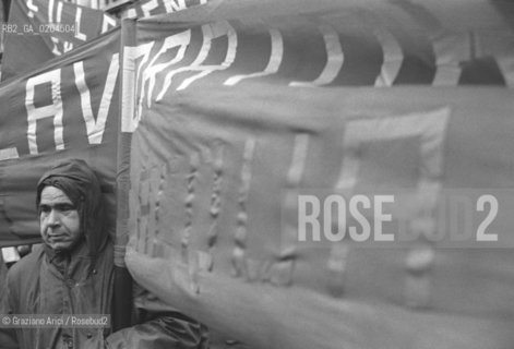 VENEZIA 1980 MANIFESTAZIONE SINDACALE © ARCHIVIO Graziano Arici/Rosebud2  PORTO MARGHERA MANIFESTANTI PROTESTA SINDACATI PIAZZA SAN MARCO