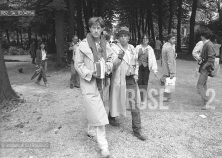 VENEZIA 1980 ARTISTI BEUYS JOSEPH E KIEFER ANSELM © ARCHIVIO Graziano Arici/Rosebud2  39ESIMA BIENNALE ARTE  GIARDINI CASTELLO