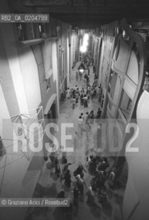 VENEZIA 1980 INAUGURAZIONE CORDERIE PER LA 39ESIMA BIENNALE ARCHITETTURA © ARCHIVIO Graziano Arici/Rosebud2  COSTRUZIONE STRADA NOVISSIMA ARSENALE VERNICE