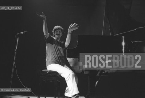 VENEZIA 1980 CHICK COREA  © ARCHIVIO Graziano Arici/Rosebud2  PIAZZA FERRETTO COMUNE MUSICA PIANISTA TECLADISTA JAZZ CHICK COREA ARMANDO ANTHONY
