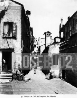 VENEZIA 1980 CALLE DELLANGELO A SAN MARTINO © ARCHIVIO Graziano Arici/Rosebud2  FOTOGRAFIE VENEZIA 1800